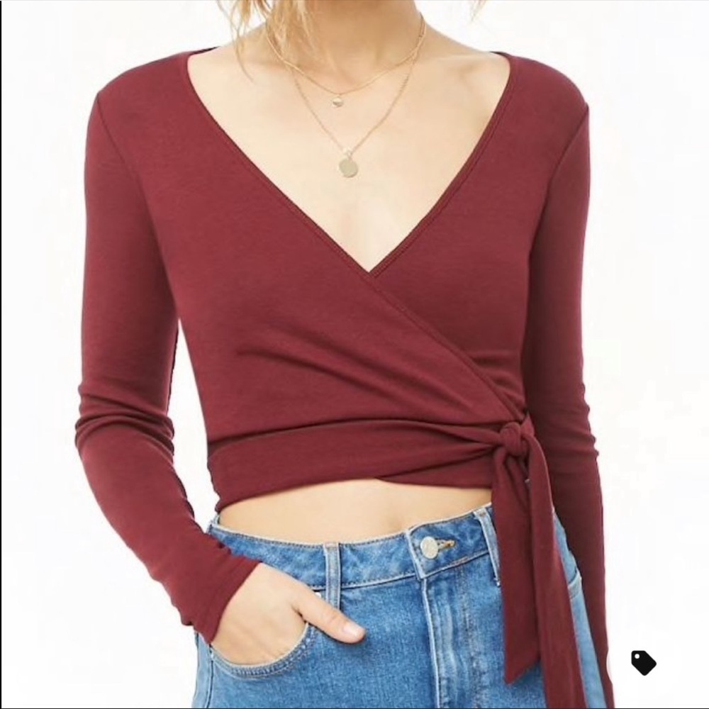 Long sleeve crop top